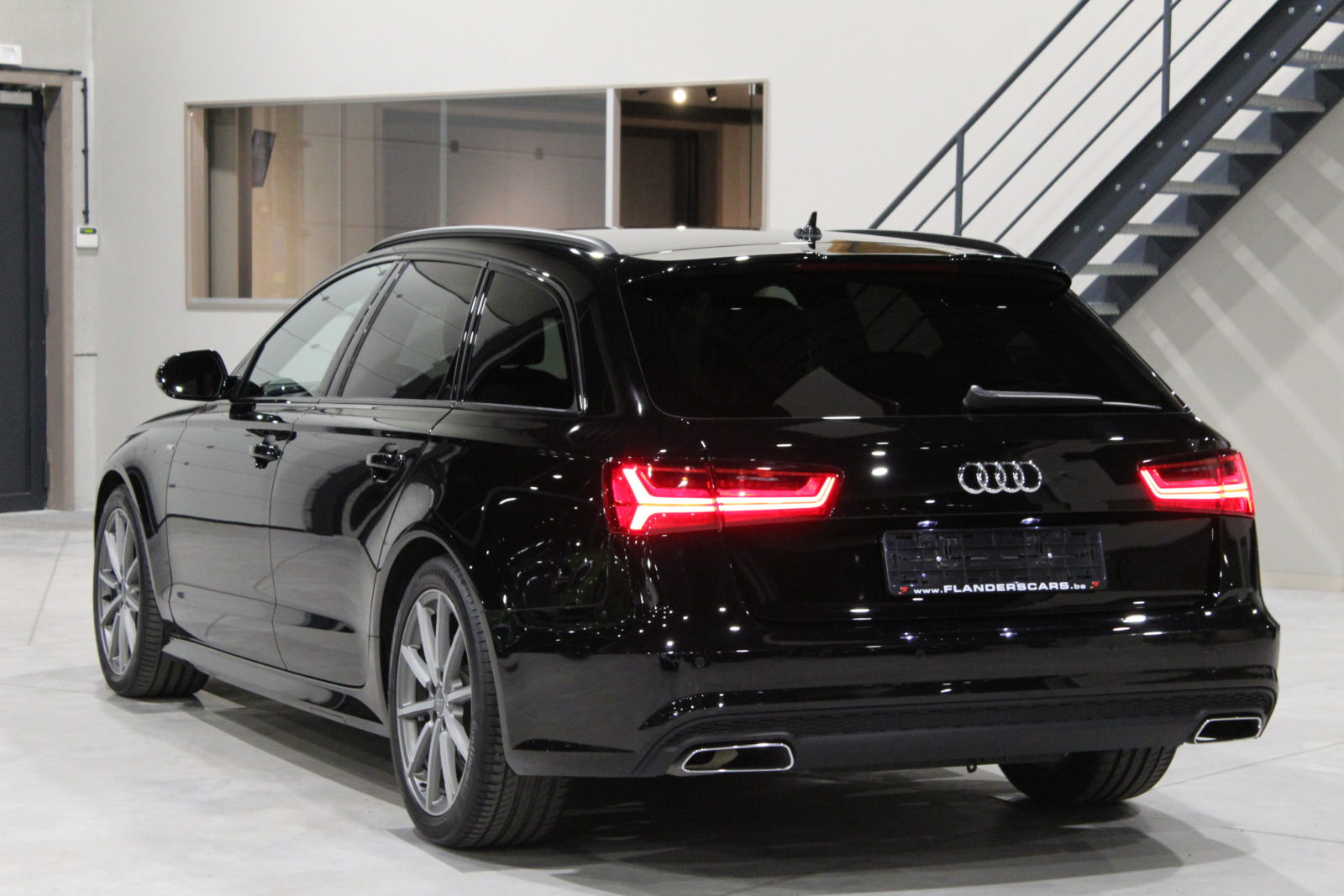 Audi A6 Avant S-Line Black Edition - Flanders Cars